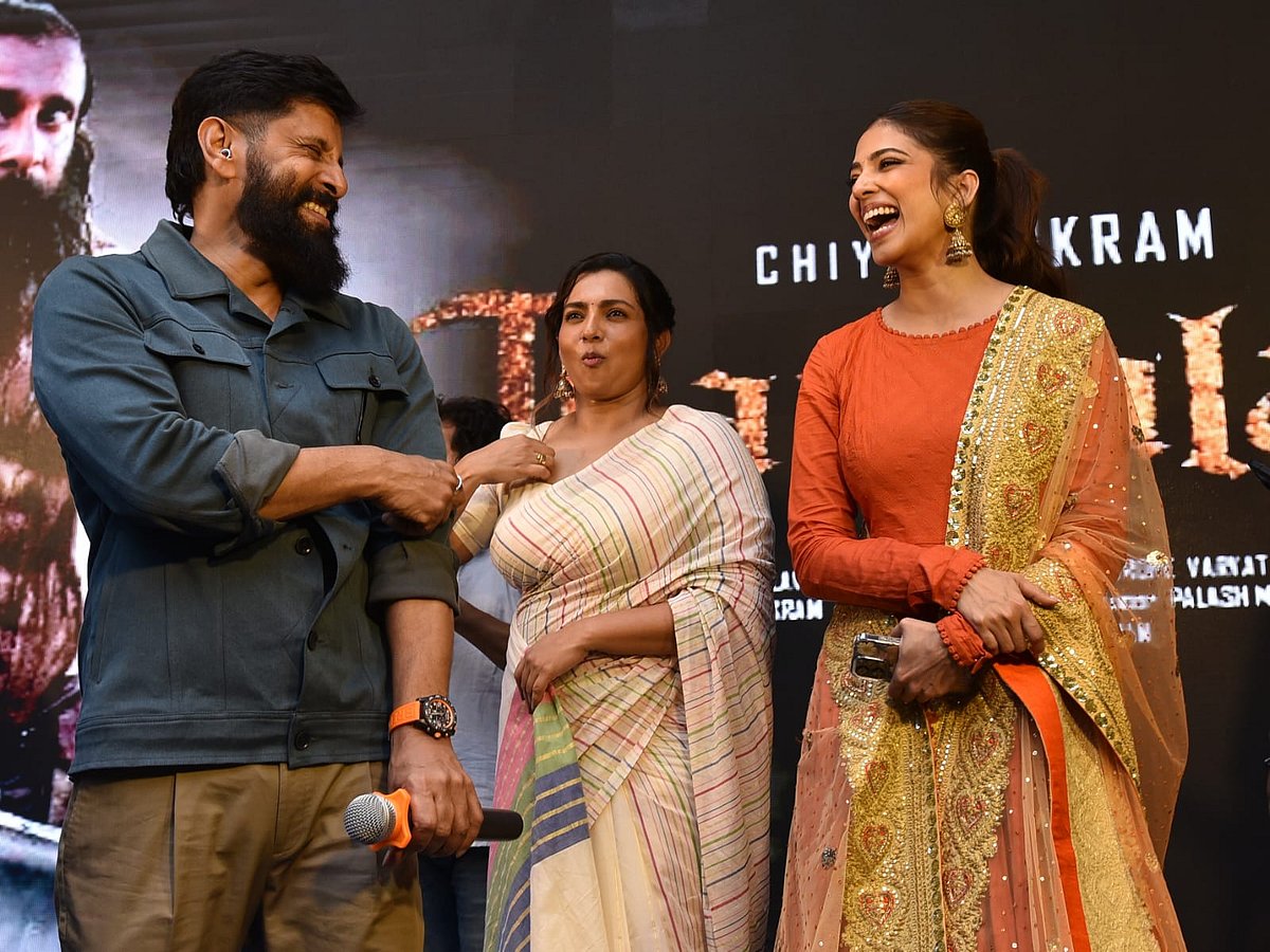 Thangalaan: `பரமக்குடியிலிருந்து கஷ்டப்பட்டு வந்து இந்தக் கல்லூரியில் படித்தவர் என் அப்பா - விக்ரம்