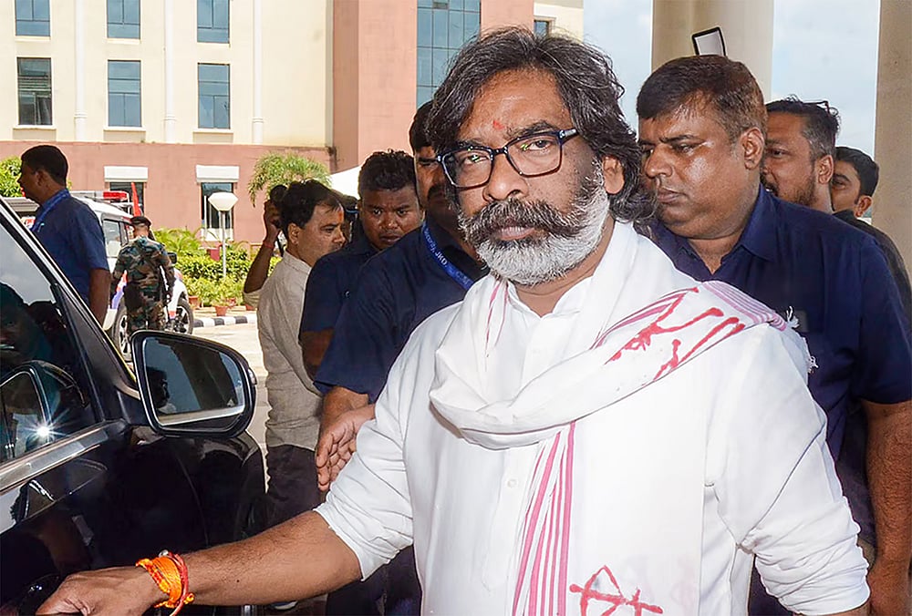 Jharkhand: காவலர் உடற்தகுதித் தேர்வில் 11 பேர் மரணம் - மருத்துவர்கள் சொல்வதென்ன?