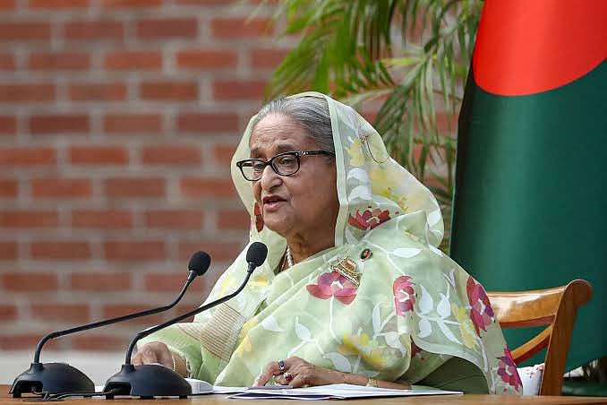 Bangladesh: `ஹேக் ஹசினா பேசுவது இந்தியாவுக்கும், எங்களுக்கும் நல்லதல்ல... - இடைக்கால தலைவர் யூனுஸ்