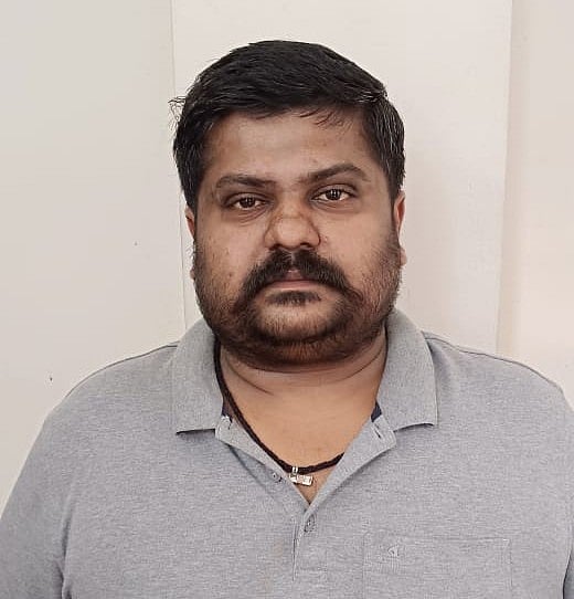 தேனி: `அரசு வேலைகளுக்கு ரூ.54 லட்சம்..!’ - போலி பணி ஆணை கொடுத்து சிக்கிய சகோதரர்கள்