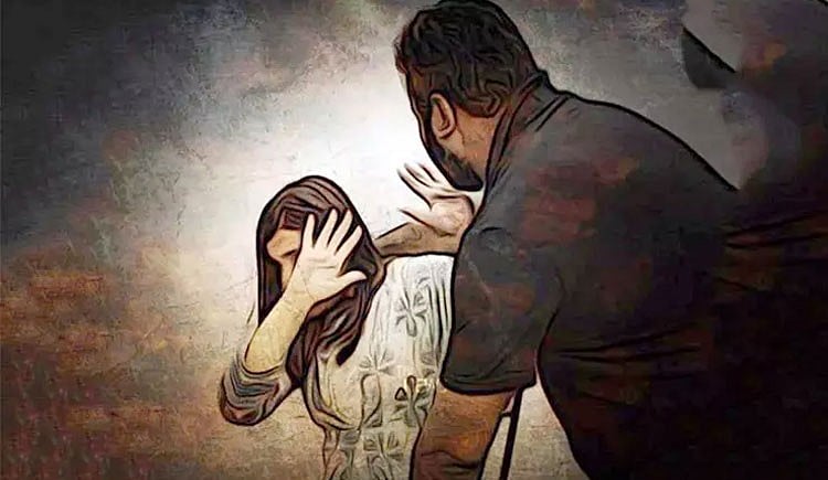 ஒரு-அறை-விட்டேன்,-அப்புறமும்-பாலியல்-தொல்லை-குறைய&zwnj;லை!---டெல்லி-வரை-சென்ற-`நம்பர்-2-மீதா