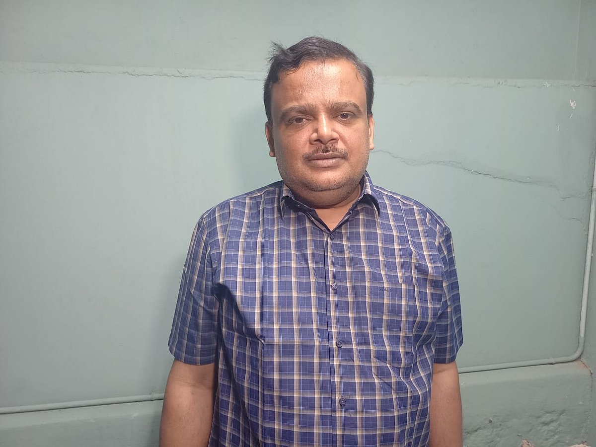 ரூ.100 கோடி நில மோசடி வழக்கு: அதிமுக முன்னாள் அமைச்சர் எம்.ஆர்.விஜயபாஸ்கர் சகோதரர் கைது!