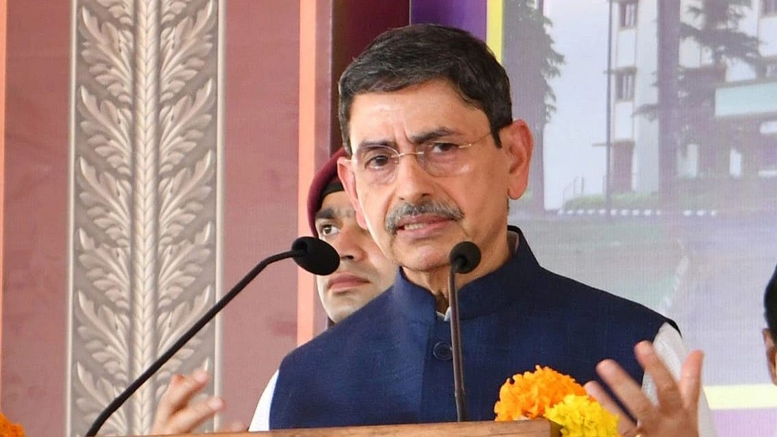 ``அரசுப் பள்ளியில் படித்தவர்கள் இஸ்ரோவில் இருக்கிறார்கள் - ஆளுநருக்கு அமைச்சர் பொன்முடி பதிலடி!