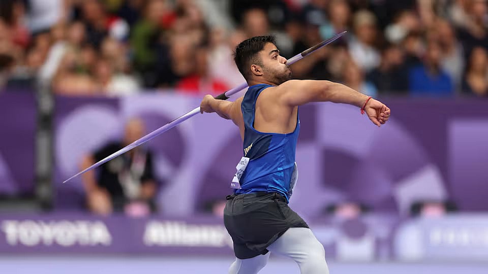 Paralympics: ஈட்டி எறிதலில் சாதித்த நவ்தீப் சிங் - பாராலிம்பிக்ஸில் இந்தியாவுக்கு மேலும் ஒரு தங்கம்!