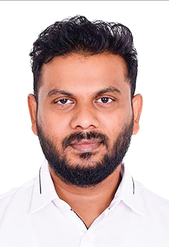 ஒன் பை டூ: `மாநில பாடத்திட்டத்தின் தரம் மோசமாக இருக்கிறது என்ற ஆளுநர் ஆர்.என்.ரவியின் விமர்சனம்?