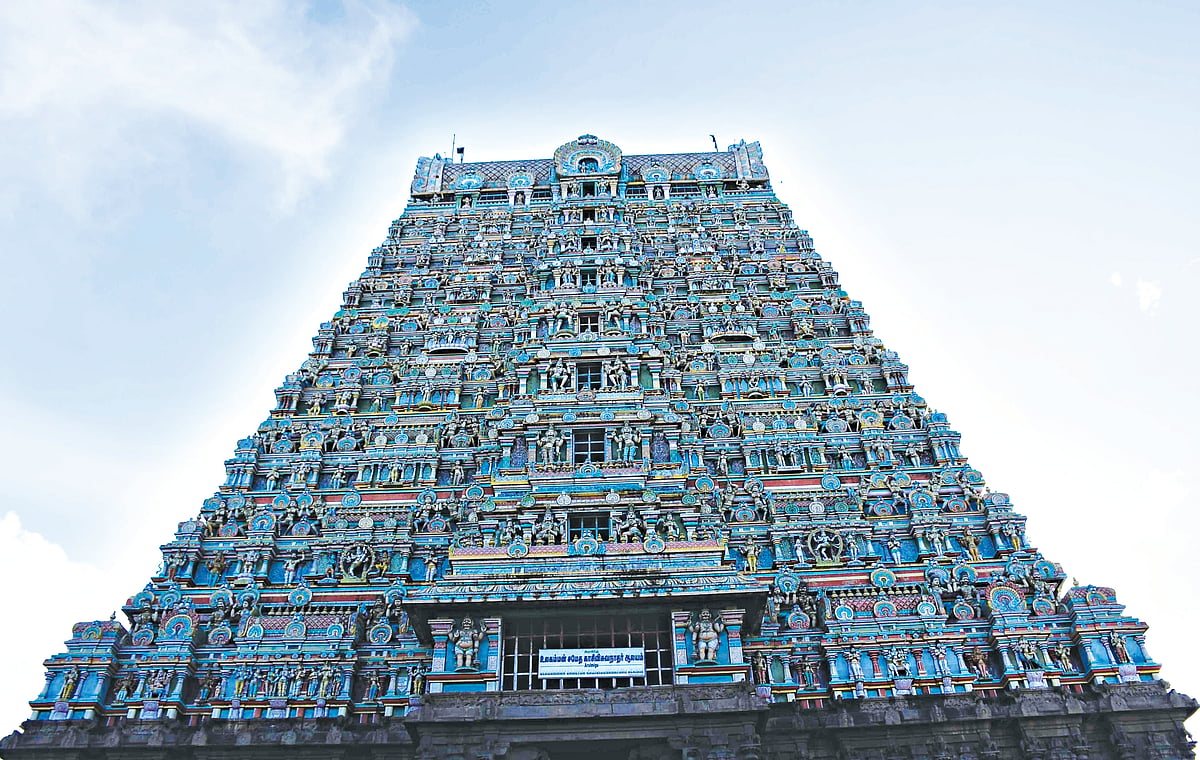 தென்காசி காசிவிஸ்வநாதர்‌ கோயிலில் முறைகேடு; கூடுதல் ஆணையர் நடத்திய ஆய்வால் பரபரப்பு; பின்னணி என்ன?
