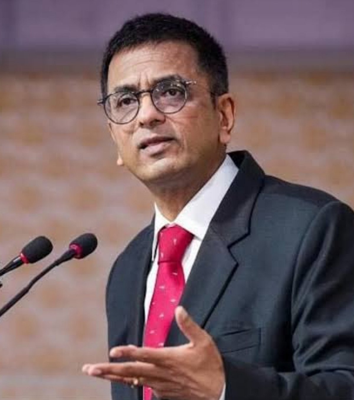Chandrachud: `மணிப்பூர் டு தேர்தல் பத்திரம்’ - சந்திரசூட் வழங்கிய பரபரப்பு தீர்ப்புகள்! - ஒரு பார்வை