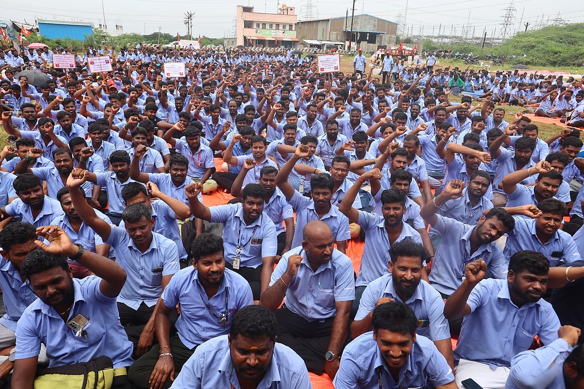 Samsung Employees: ``தேடி தேடி சிறைப்படுத்தி... திமுக அரசின் கொடுங்கோன்மை..! -  காட்டமான சீமான்
