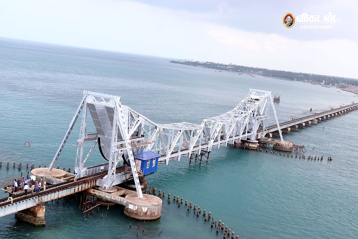 கடல் ரயில் கதைகள்: 110 ஆண்டு பாலத்துக்கு ஓய்வும் புதிய பாலத்துக்கான பணிகளும் | பாம்பன் மினித்தொடர் 4