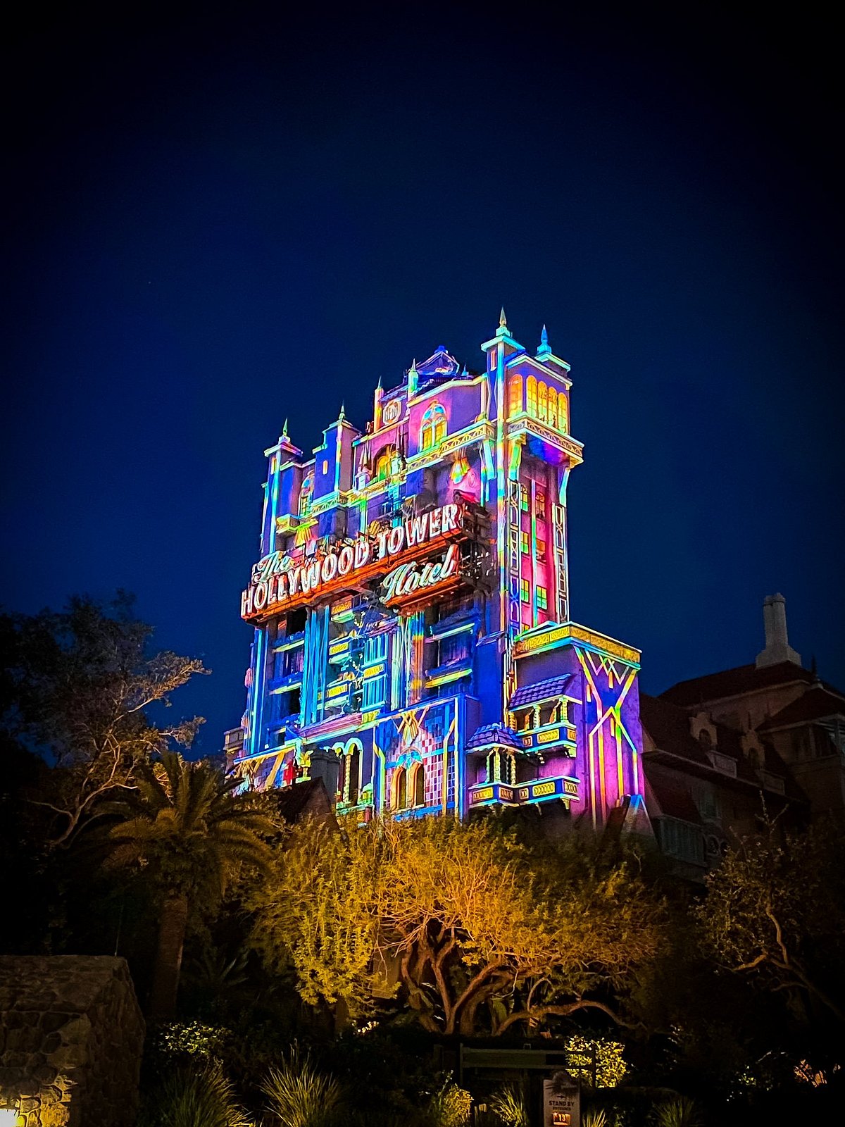 Walt Disney World: கற்பனை உலகுக்கு உயிர் கொடுத்த டிஸ்னி வேர்ல்ட்.. 10 சுவாரஸ்ய தகவல்கள்!
