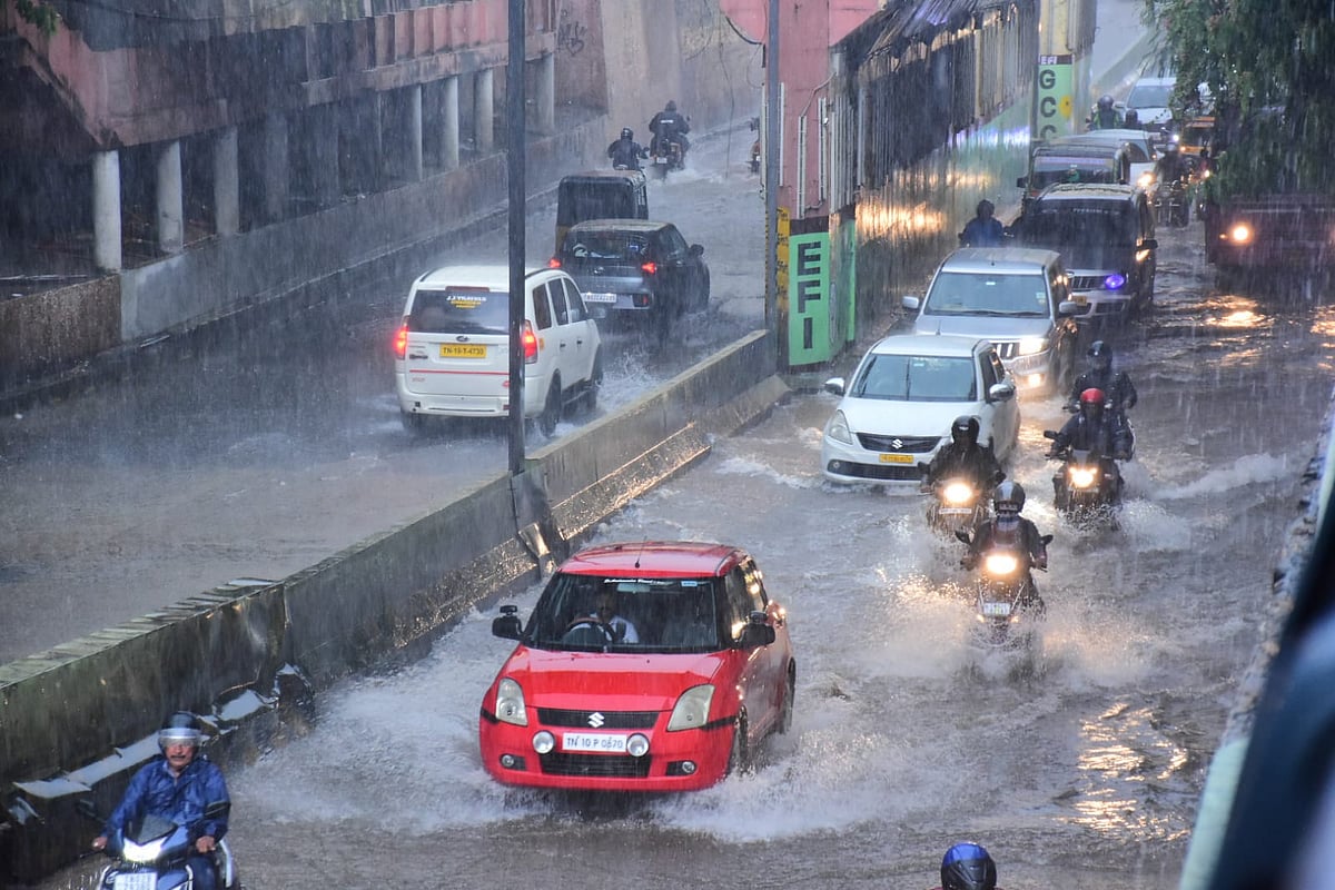 Rain Alert : `சென்னையில் கனமழைக்கு வாய்ப்பு; எந்தெந்த மாவட்டங்களுக்கு ரெட் அலர்ட்? - பாலசந்திரன்