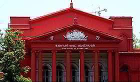 RCB: "மாநிலத்துக்காக விளையாடாத வீரர்களைப் பாராட்ட அரசுக்கு என்ன கடமை?" - நீதிமன்றத்தில் காரசார வாதம்