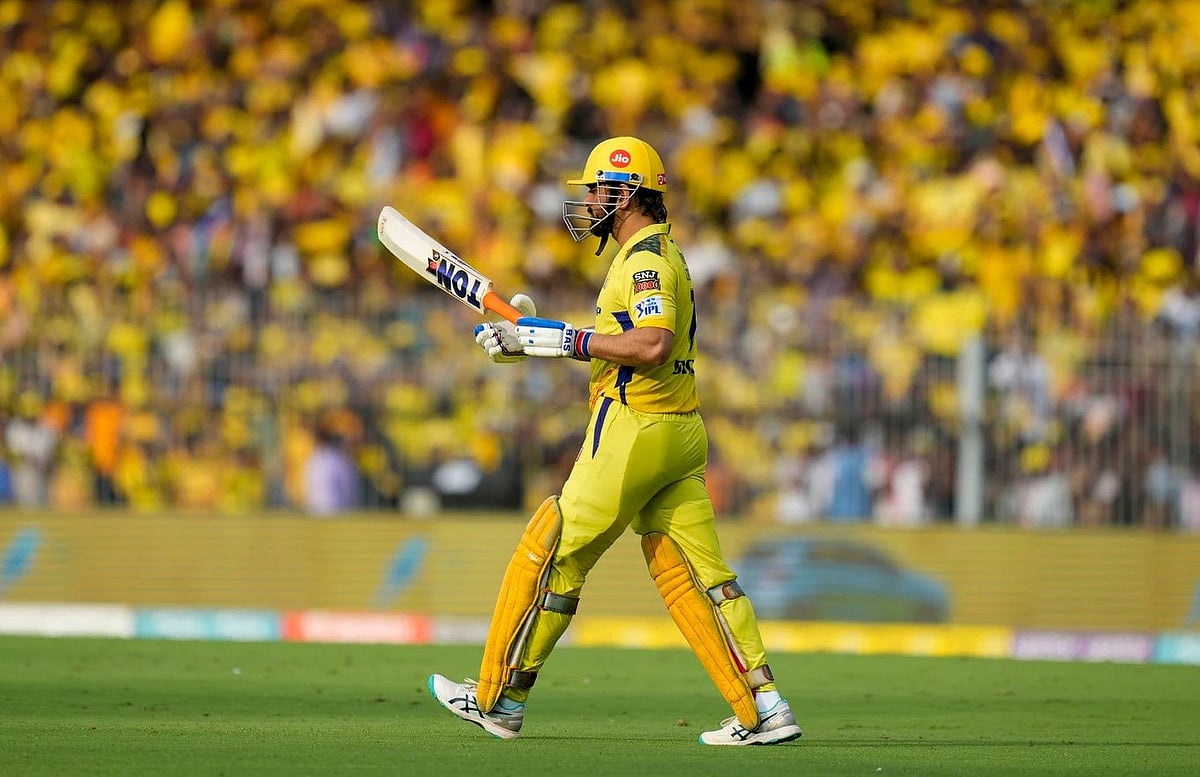 IPL Mega Auction: இந்தியா சிமெண்ட்ஸ் Vs ரிலையன்ஸ் தோனியை CSK வாங்கிய கதை | 2008 Auction Rewind - 1