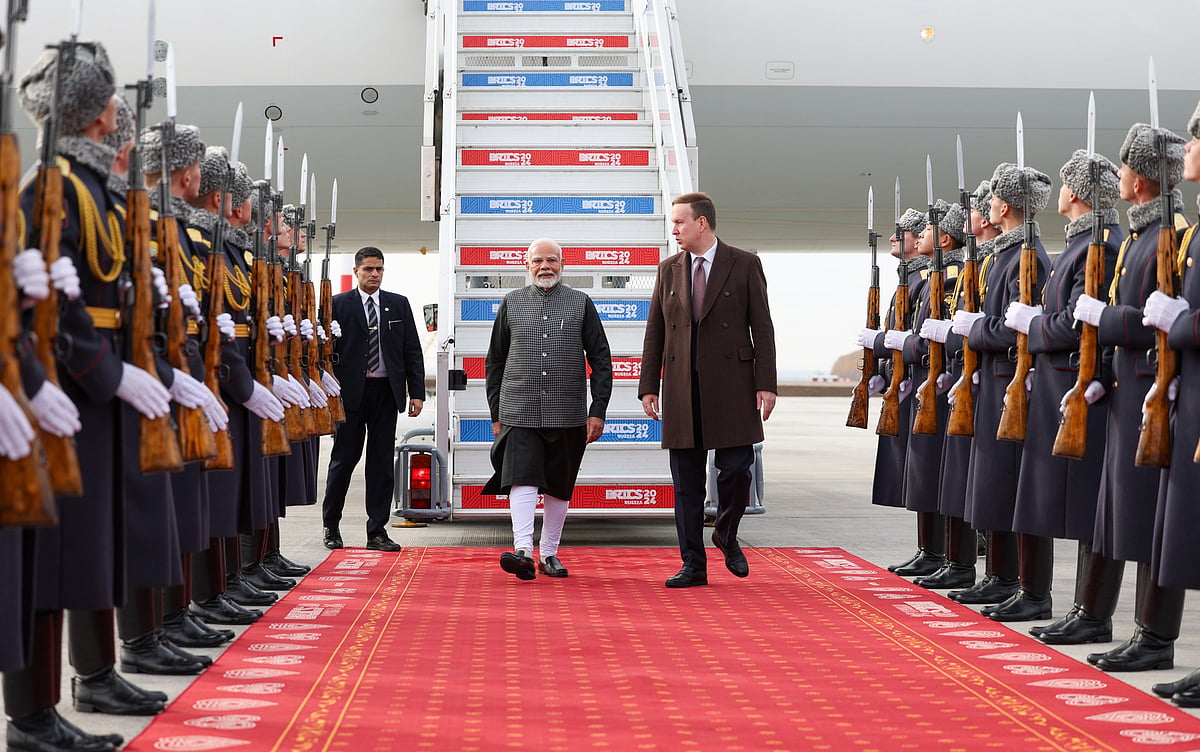 BRICS: ``ரஷ்யா - உக்ரைன் போரை நிறுத்த இந்தியா உதவும் -பிரதமர் மோடி பேச்சு... நன்றி கூறிய புதின்!