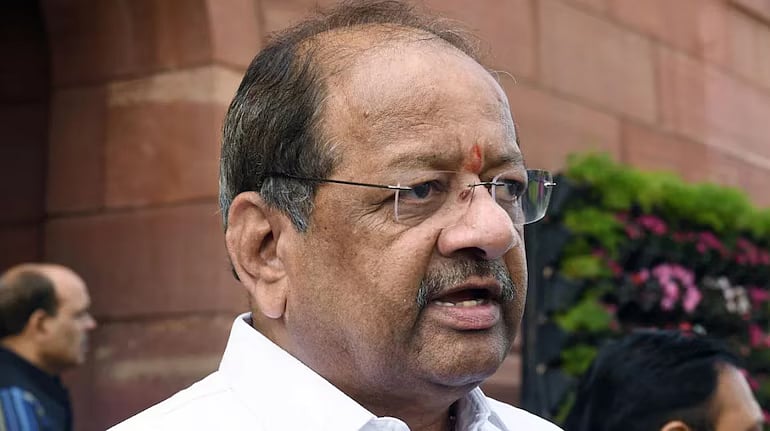 மகாராஷ்டிரா தேர்தல்: தொகுதி பங்கீட்டில் அதிருப்தி.. கட்சியை எதிர்த்து 150 வேட்பாளர்கள் மனுத்தாக்கல்!