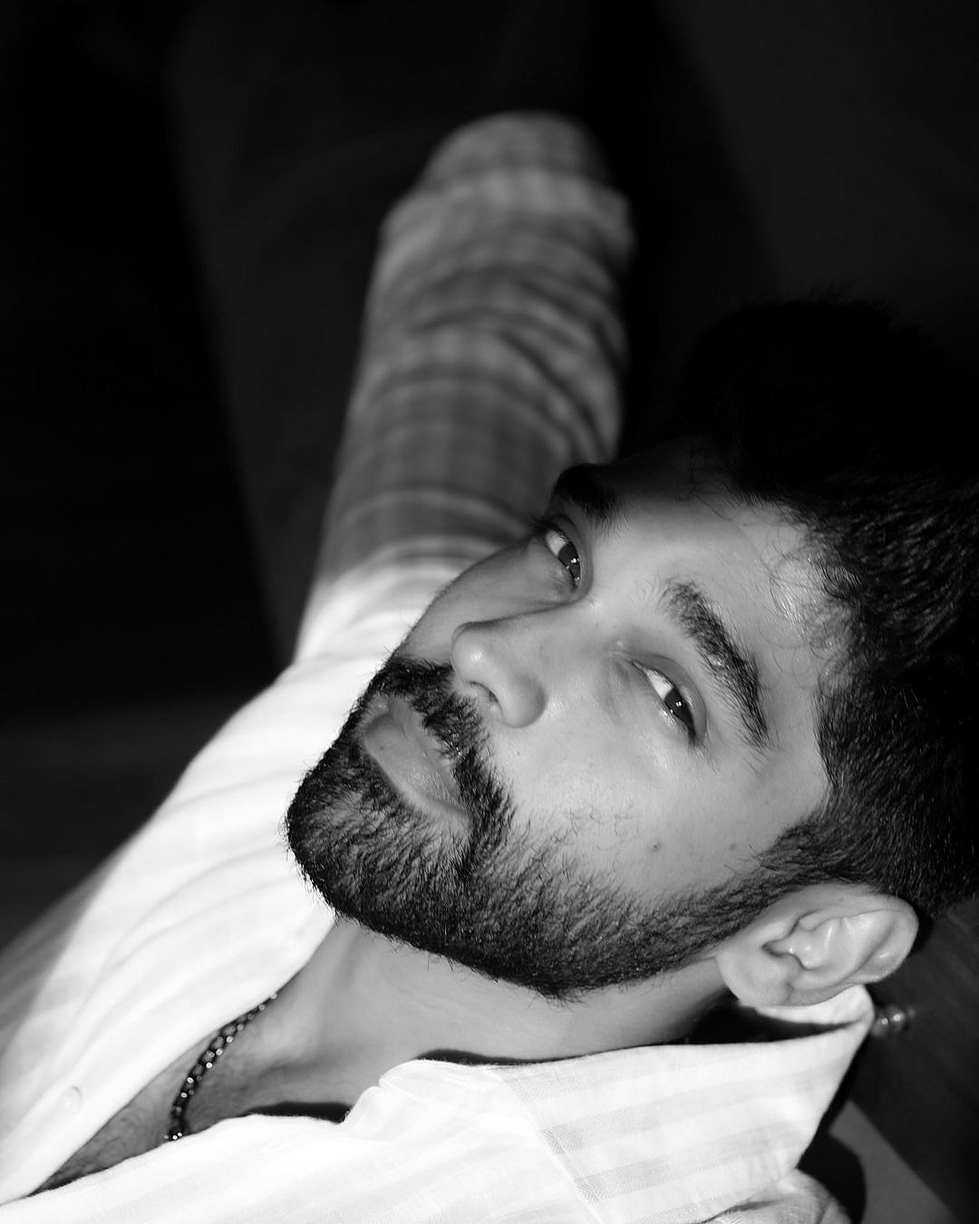 Dhruv Vikram: ``அந்த கண்ண பார்த்தாக்கா... - பைசன் துருவ்வின் மெஜஸ்டிக் க்ளிக்ஸ்