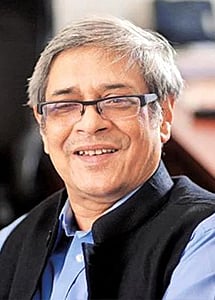 Bibek Debroy: பிரதமர் மோடியின் பொருளாதார ஆலோசனைக் குழு தலைவர் காலமானார்!