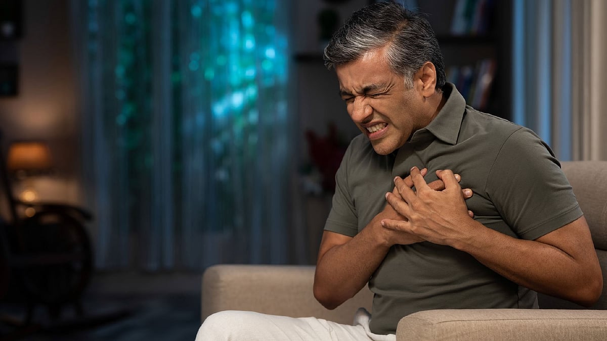 இதயத்தில் பிரச்னை இருப்பவர்கள் எப்படி செக்ஸ் வைத்துக்கொள்ள வேண்டும்? | காமத்துக்கு மரியாதை - 240