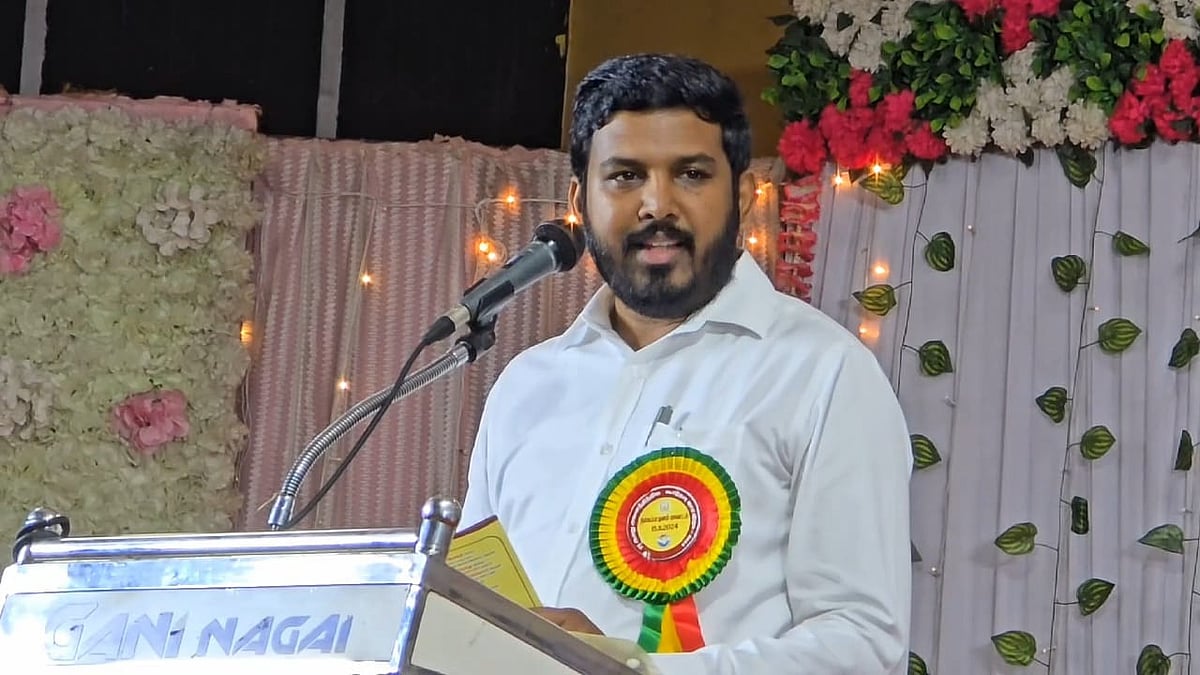 ”எங்களை புறக்கணிக்கிறார்கள்”- மேடையில் அன்பில் மகேஸிடம் குமுறிய விசிக எம்.எல்.ஏ ஆளூர் ஷாநவாஸ்!