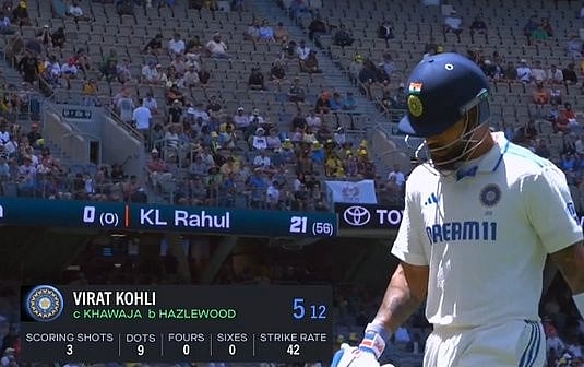 Live Aus vs Ind: மீண்டும் ஏமாற்றிய கோலி... 2 பேர் டக் அவுட்; 3 விக்கெட்டுகள் இழந்து இந்தியா தடுமாற்றம்!