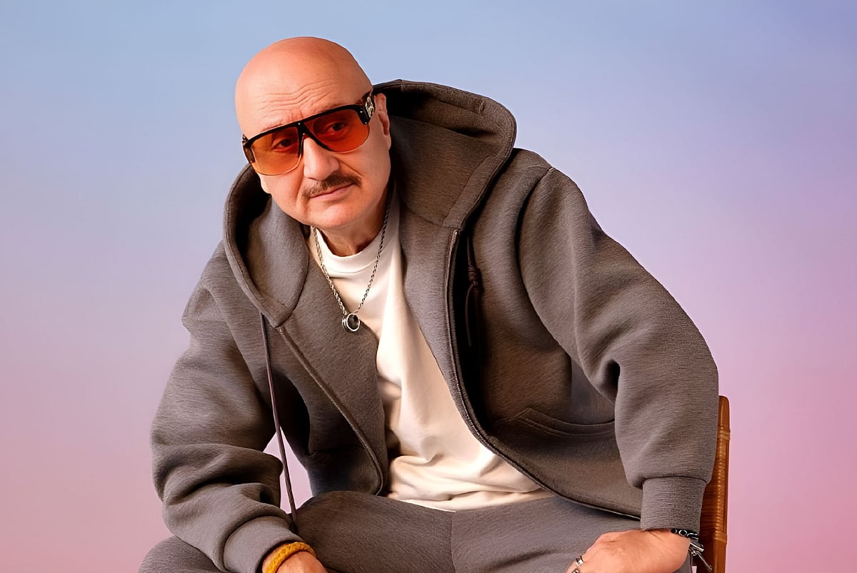Anupam Kher sharing a life lesson about judging others
