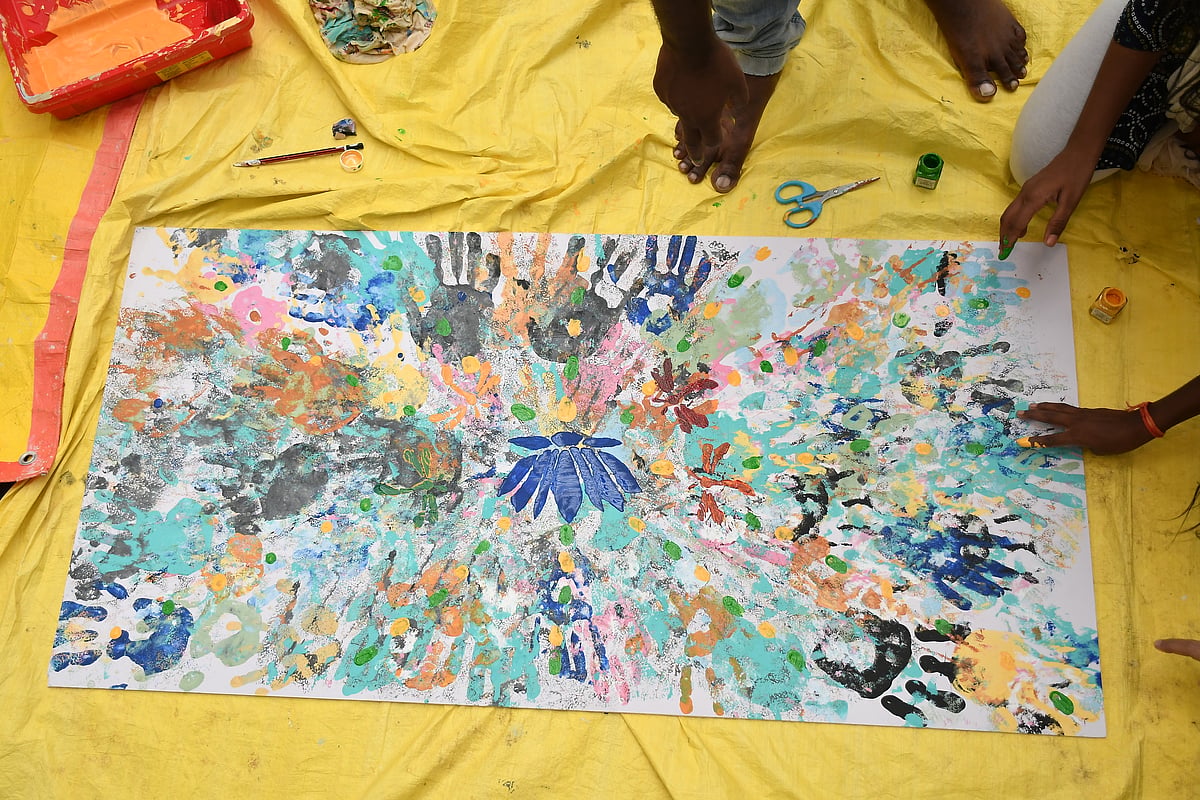 Nippon Paint: சமூக சுவர் ஓவியம் மூலம் மாணவர்களுடன் இணையும் நிப்பான் பெயின்ட்