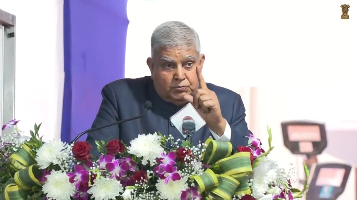 `மொழி குறித்த ஜெக்தீப் தன்கரின் பேச்சு: `பூனைக்குட்டி வெளியே வந்துவிட்டது - கனிமொழி ட்வீட்