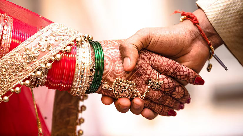 இன்ஸ்டாவில் காதல்; நேரில் பார்க்காமல் திருமண ஏற்பாடு... கடைசியில் காதலி கொடுத்த அதிர்ச்சி!