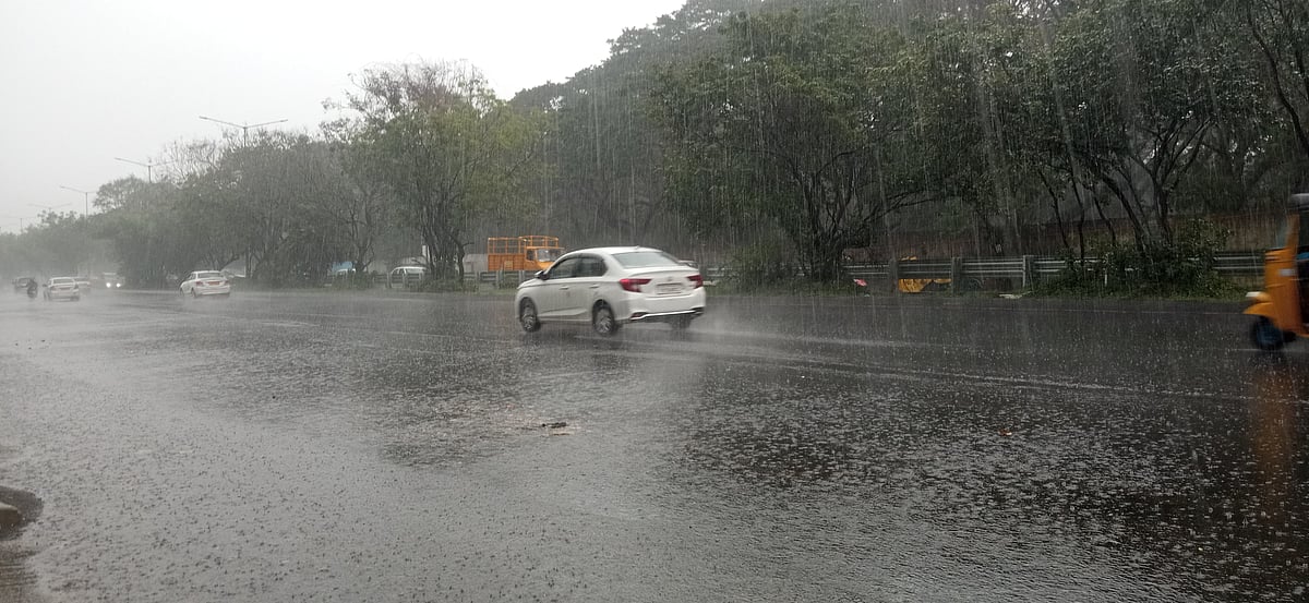 Rain Alert : அடுத்த 3 மணி நேரத்தில் எங்கெல்லாம் மழை பெய்யும்? - வானிலை ஆய்வு மையம் கொடுத்த அப்டேட்!