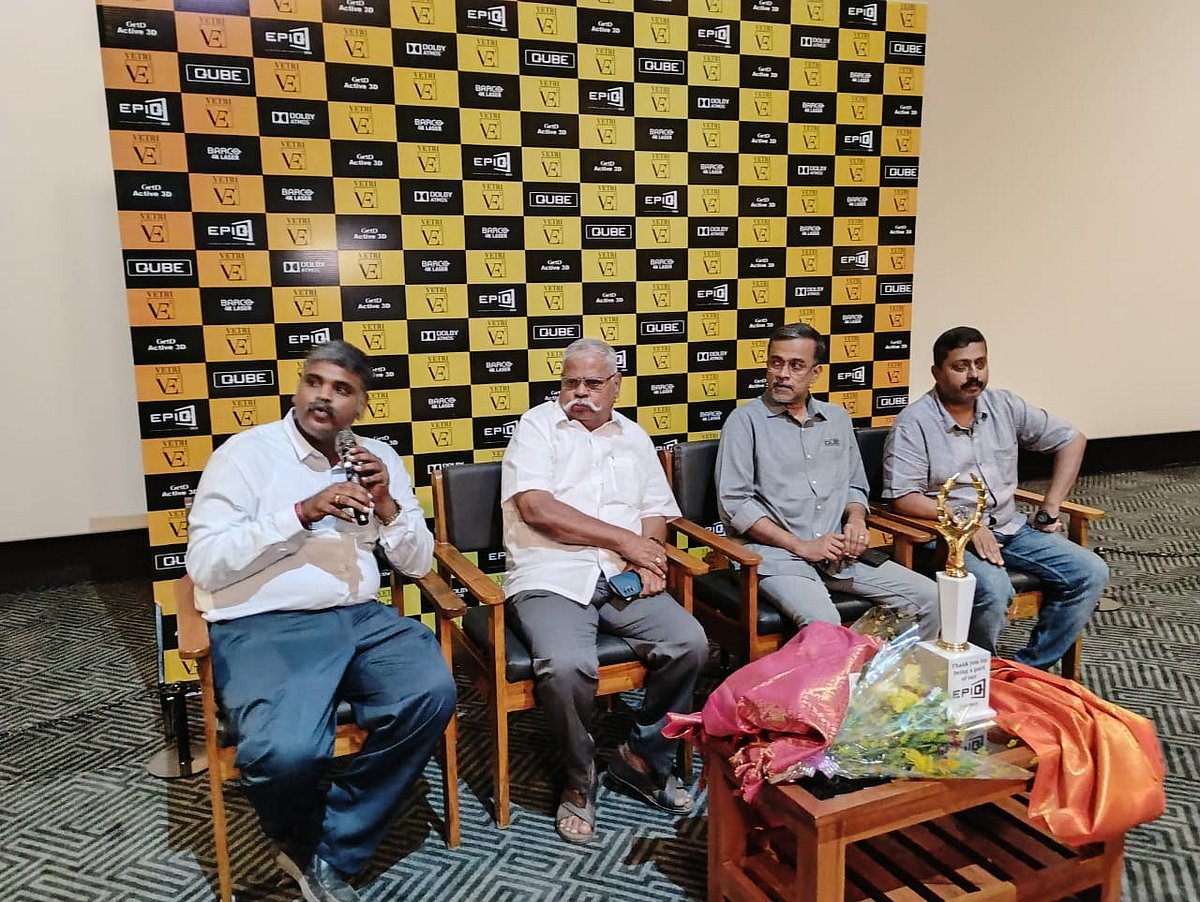 `சினிமா தியேட்டராக மாறிய மு.கருணாநிதி அரங்கம் - தஞ்சாவூர் மாநகராட்சி சர்ச்சை!