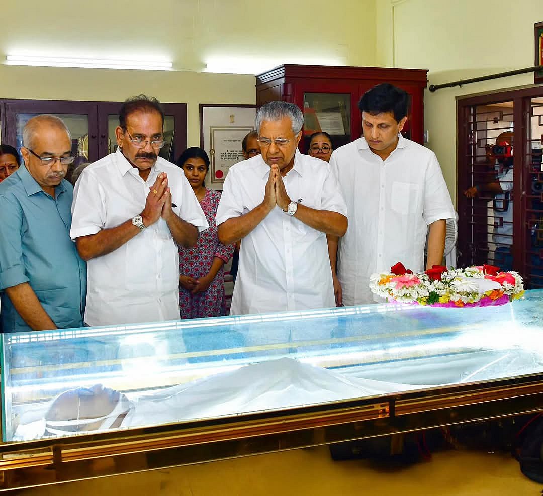 ``கேரள மக்கள் வாழ்க்கை அழகியலை எழுத்தில் வெளிப்படுத்தியவர்
-எம்.டி.வாசுதேவன் நாயருக்கு புகழஞ்சலி!