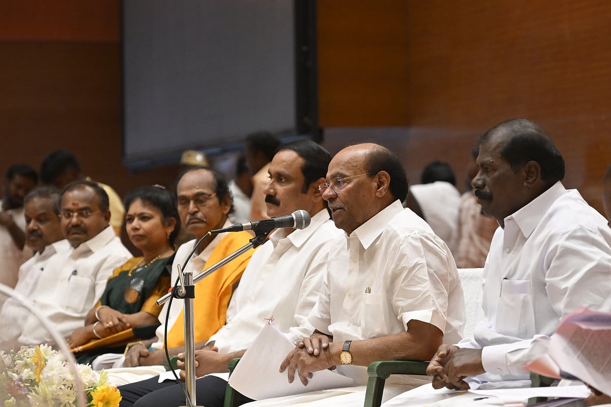 அதை சொல்வதற்கு நான் யார்? - கூட்டணி குறித்த திருமாவின் கருத்துக்கு ராமதாஸின் பதில்