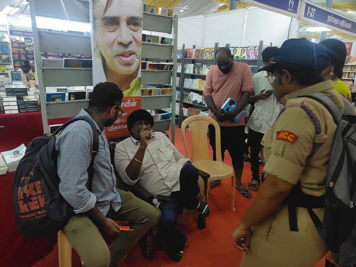 Book Fair: என் மீதான வாசகர்களின் நம்பிக்கை அதிகம்; அதனால் விலை ஒரு பொருட்டல்ல - மனுஷ்ய புத்திரன்