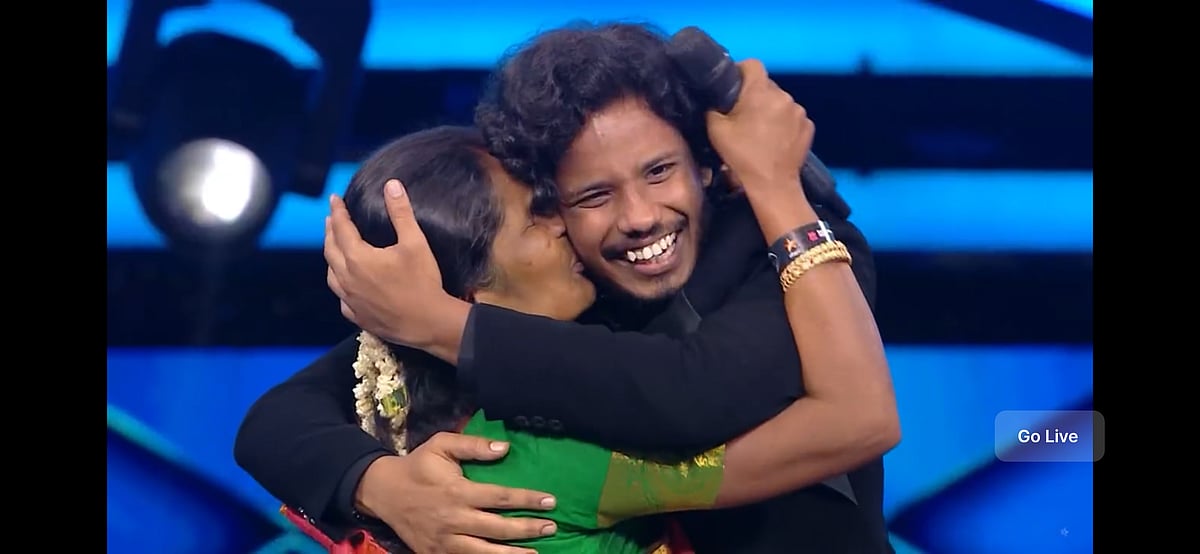 Bigg Boss 8 Grand Finale: டைட்டில் வின்னர் முத்து; ரன்னர் சவுந்தர்யா - கலங்கிய பிக் பாஸ் வீடு