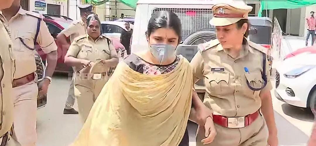 காதலனுக்கு கஷாயத்தில் விஷம்; காதலி கிரீஷ்மாவுக்கு சாகும்வரை தூக்கு - தண்டனை விவரம்