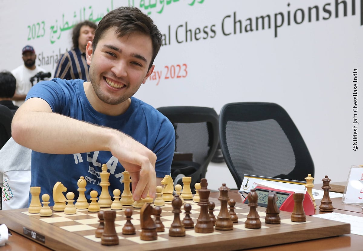 Chess: தமிழக வீராங்கனைக்கு கை குலுக்க மறுத்தது ஏன்..? -செஸ் வீரர் மன்னிப்புக் கேட்டு விளக்கம்!