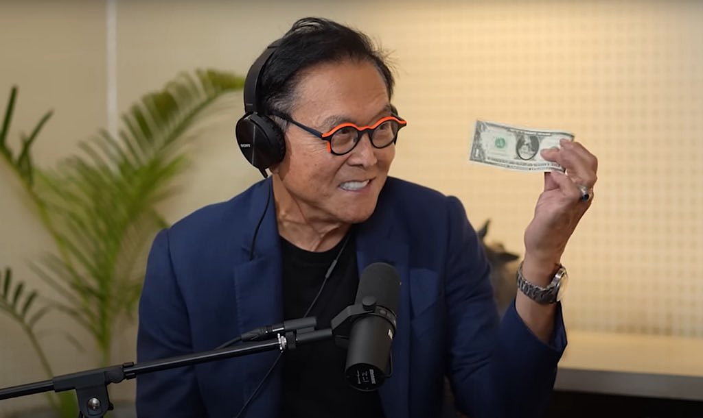 ``பிப்ரவரி மாதம் பங்கு சந்தைக்கு பெரும் ஆபத்து.. - எச்சரிக்கும் Rich Dad, Poor Dad புத்தக ஆசிரியர்!