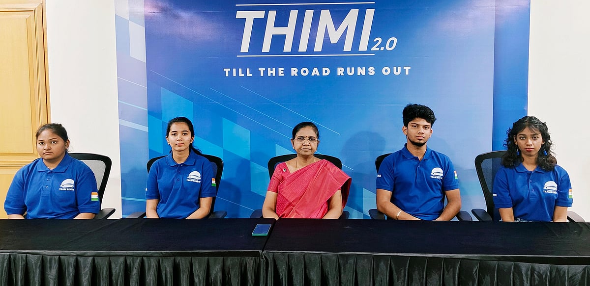 1 கி.மீக்கு 50 பைசா தான் செலவு - கோவை கல்லூரி மாணவர்கள் உருவாக்கிய ஹைட்ரஜன் வாகனம்