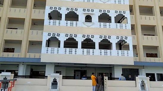 RSS: சோலார் பவர்; நூலகம், க்ளினிக்! - ரூ.150 கோடியில் டெல்லியில் புதிய ஆர்.எஸ்.எஸ் அலுவலகம் ரெடி!