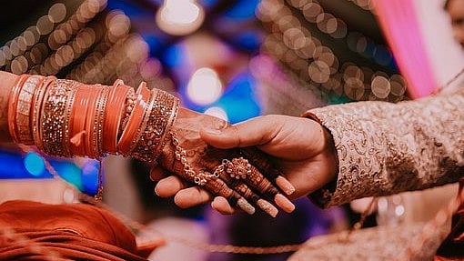 `குங்குமம் வைக்கும் போது நடந்த சம்பவம் - திருமணத்தை நிறுத்திய மணப்பெண்.. என்ன காரணம்?