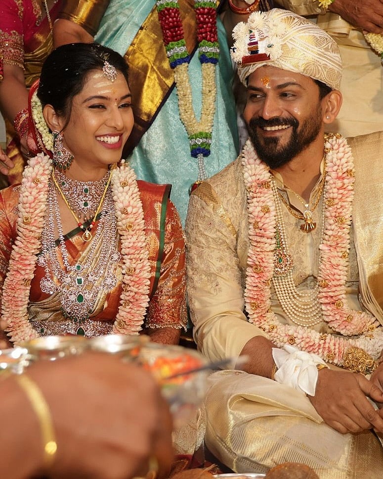 புஷ்பா திரைப்பட நடிகருக்கு திருமணம்: நீண்ட காலக் காதல் கைக் கூடியது; காதலியை சந்தித்தது எப்படி?