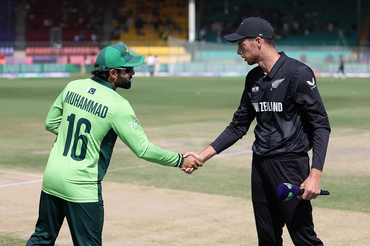 PakvNz : பாபர் அசாமின் 0.25x ஆட்டம்; பௌலர்களின் சொதப்பல் - முதல் போட்டியிலேயே தோற்ற பாகிஸ்தான்