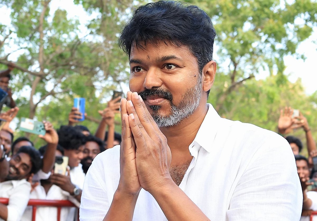 திமுக இப்படி ஏமாத்துவாங்கனு தெரியாம போயிருச்சே!- மகளிர் தினத்தில் விஜய்யின் நேரடி அட்டாக்!