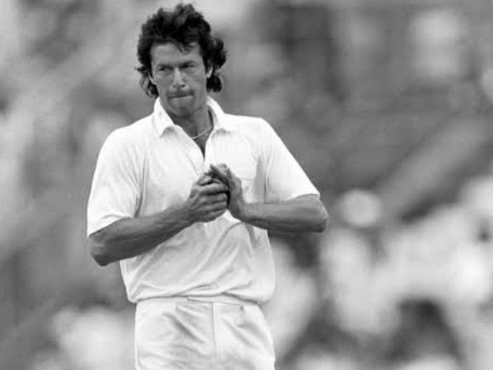 இம்ரான் கான்