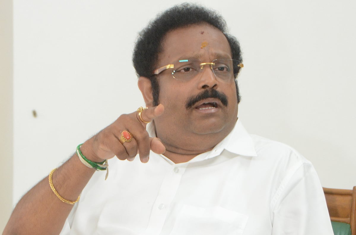 இந்தித் திணிப்பு: இட்லி, தோசை போதும்; பூரி, பரோட்டா வேண்டாம் - எம்.பி கதிர் ஆனந்த் சொல்வதென்ன?