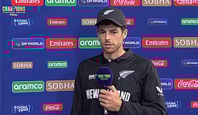 Mitchell Santner : ``நாங்கள் மிகச்சிறந்த அணியிடம் தோற்றிருக்கிறோம்" - தோல்வி பற்றி சாண்ட்னர்