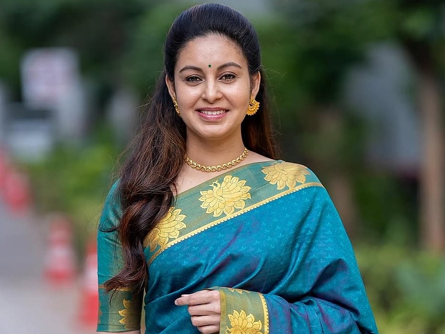 Abinaya: '15 வருட காதல்!'- அபிநயாவிற்கு நடைபெற்ற முடிந்த நிச்சயதார்த்தம் - குவியும் வாழ்த்துக்கள்!|actress abhinaya got engaged - Vikatan