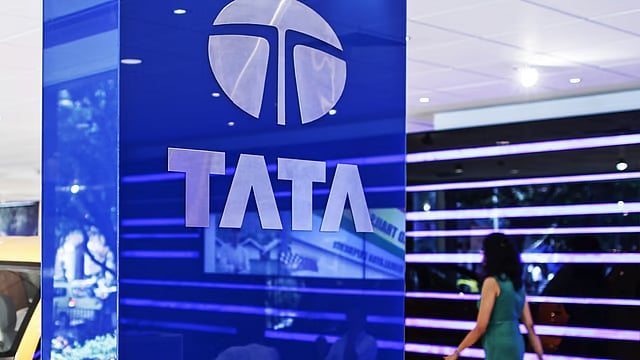 Tata Sons-ன் அடுத்த தலைவர் இவரா? - அடிபடும் பேச்சுகள்; தலைவர் எப்படி தேர்வு செய்யப்படுவார்?