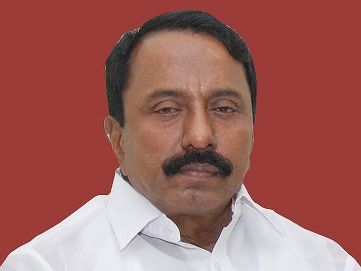 ADMK: அமித் ஷாவுடன் சந்திப்பு - செங்கோட்டையனின் `டெல்லி மூவ்...  நடந்தது என்ன?