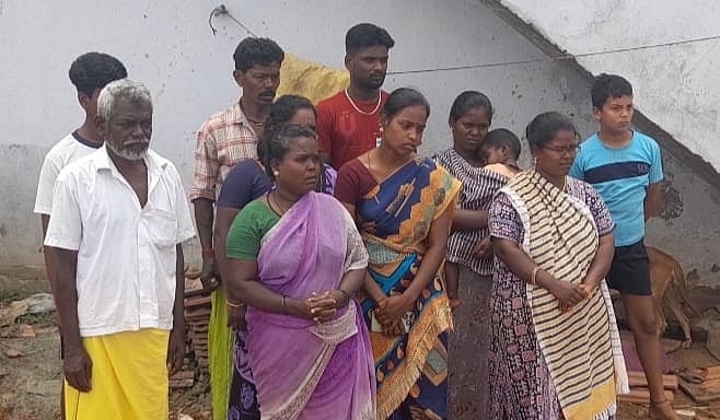 கழிவுநீர் குழியில் விழுந்து குழந்தை பலி: ஜல்லிக்கட்டுக்குக் காட்டும் ஆர்வத்தை.. -கொதிக்கும் மக்கள்